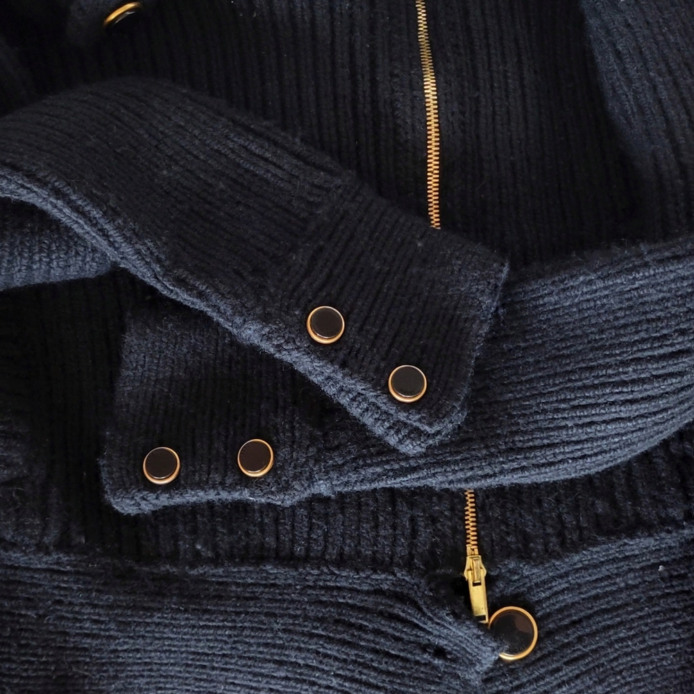 NWT Gucci Vintage Black Knit Cashmere Sweater Golden Zip Up Button Details XS - Picture 3 of 7